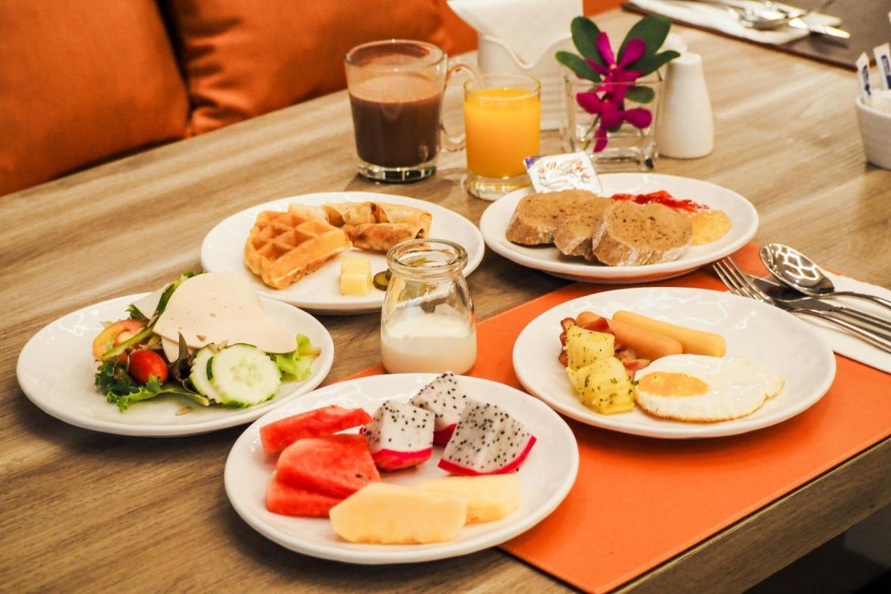 Parkroyal Suites Bangkok Eksteriør billede