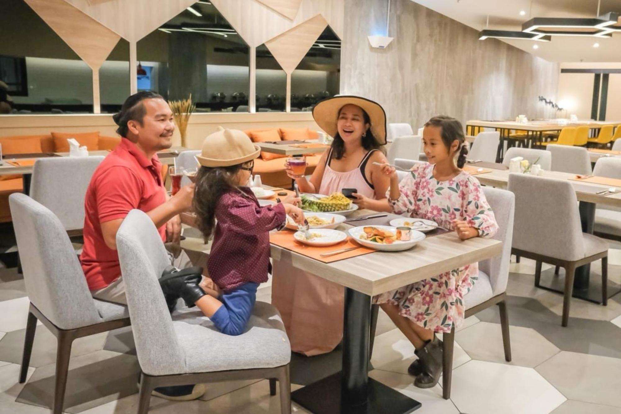 Parkroyal Suites Bangkok Eksteriør billede