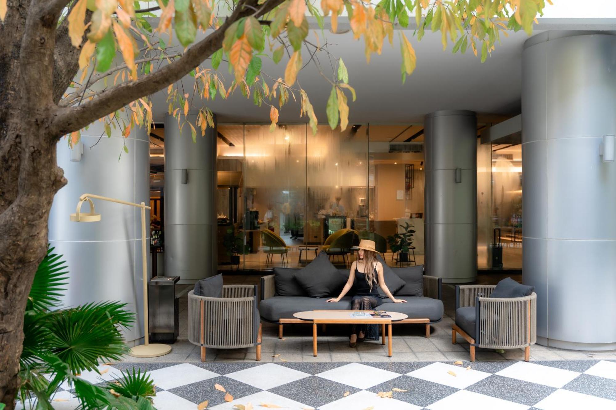 Parkroyal Suites Bangkok Eksteriør billede